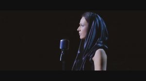 Елена Север впервые исполнила песню «Верните память». 

Проникновенно, искренне и с большой любовью.