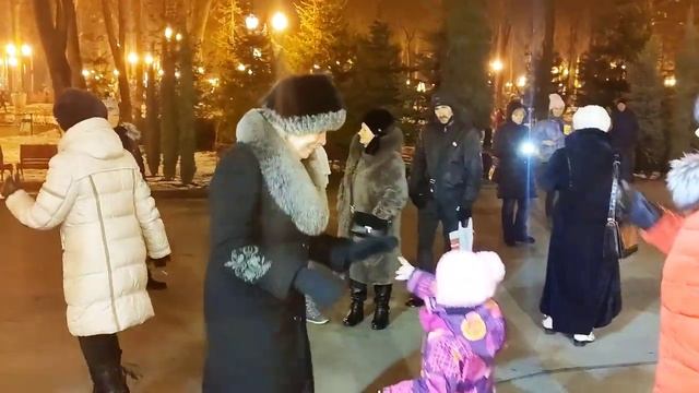 Kharkiv Харьков Танцы Парк Горького 2021 смотреть онлайн