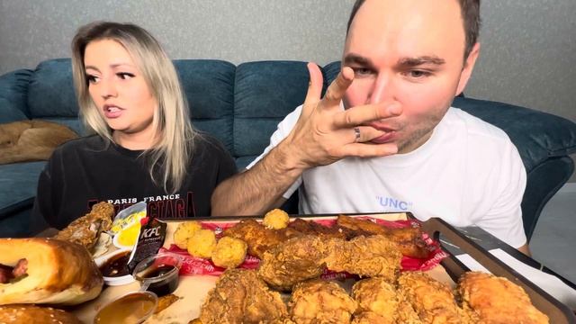 МУКБАНГ/KFC???Отвечаем на вопросы с мужем??