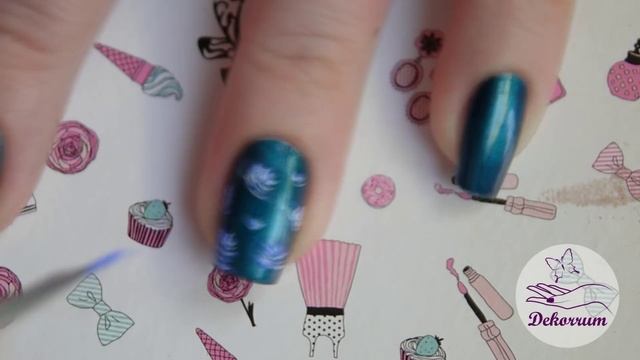 Маникюр "Голубые розы" акриловыми красками смотреть онлайн