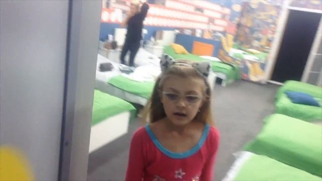 Любава и Семён у Зины Куприянович на Новой Фабрике Звезд (2017) смотреть онлайн