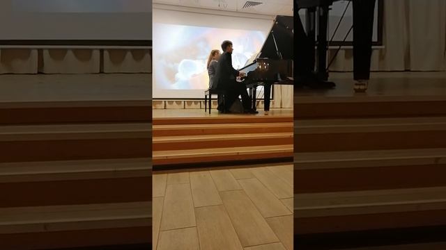 Journey into the world of music. "Dream Dream" смотреть онлайн