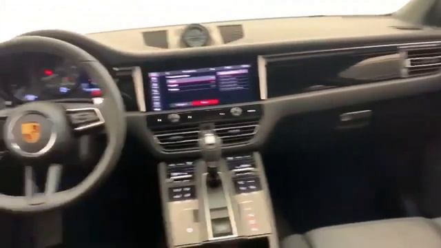 New 2022 Porsche Macan Westmont IL Chicago, IL #13387