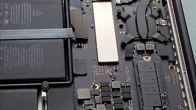 Mac Pro Early 2015 Retina Upgrade Inspection -- Open For The Very First Time Since Being Ordered