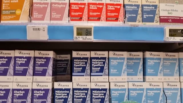 Что творится в магазинах Франции. Полки с ценами на Муку, Сахар. Европа Россия Украина. Elena Franc