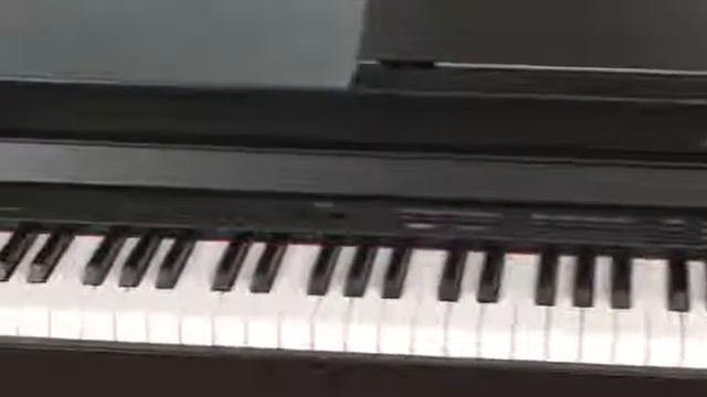 Roland HP 302 Digital Piano Demo смотреть онлайн