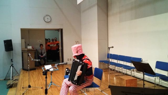 Csardas - アコーディオン (福田真由子) смотреть онлайн