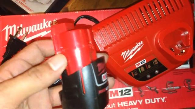Unboxing Milwaukee M12 смотреть онлайн