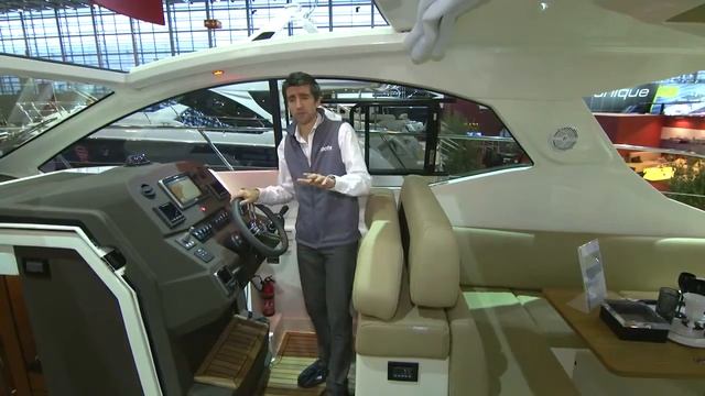 Azimut Atlantis 43: First Look Video смотреть онлайн