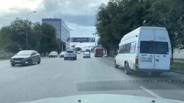 у меня БАНКОВСКИЙ ДЕНЬ катаемся по городу смотреть онлайн