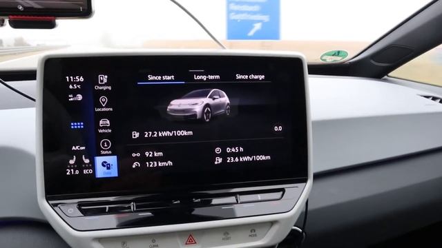 VW Id.3 Pure 45 kWh - Full range test at 130 km/h Autobahn смотреть онлайн