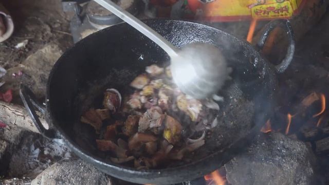 Manjita cooking with her son || Village chicken curry in lunch By MANJITA || смотреть онлайн