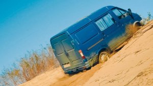 ЧТО ТВОРИТ этот СОБОЛЬ 4х4!Поспорил с TOYOTA PRADO на бездорожье!