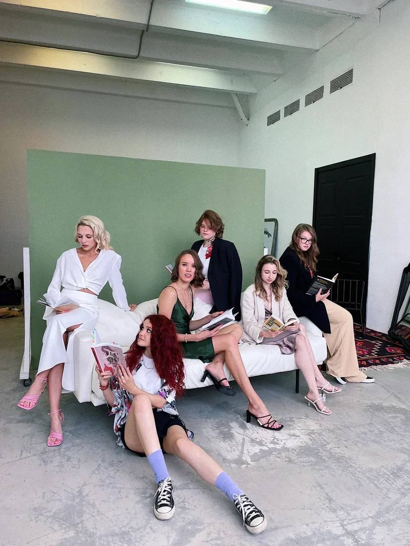 ЖЕНСКИЙ КНИЖНЫЙ КЛУБ | КНИЖНЫЕ РЕКОМЕНДАЦИИ . КНИЖНЫЙ БЛОГ|ЖЕНСКОЕ ШОУ | КНИГИНИ