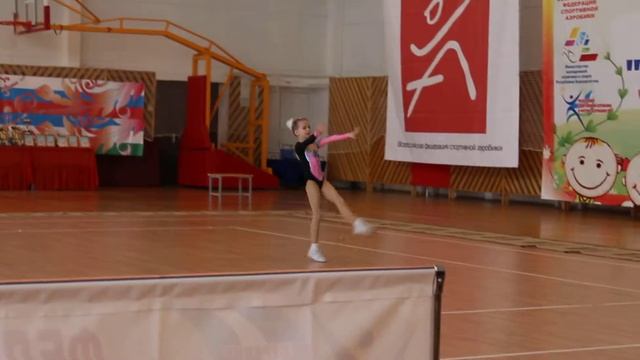 Соло.Мл.Юноши(9-11 лет) смотреть онлайн