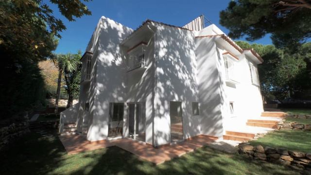Продажа виллы в Марбелье, Испания недалеко от моря I 648 000 € смотреть онлайн