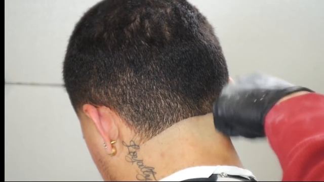 How To Do A Taper Fade - Step By Step Lonzo Ball Haircut Tutorial смотреть онлайн
