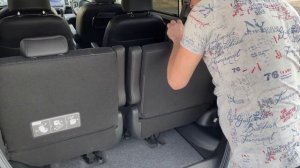 Обзор (сравнение) HONDA Freed HYBRID и Freed Spike 4WD