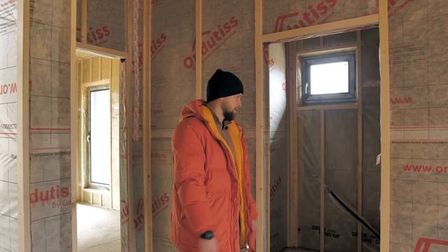 САУНА внутри ДОМА. Черный КАРКАСНЫЙ ДОМ 180м с видом на лес смотреть онлайн