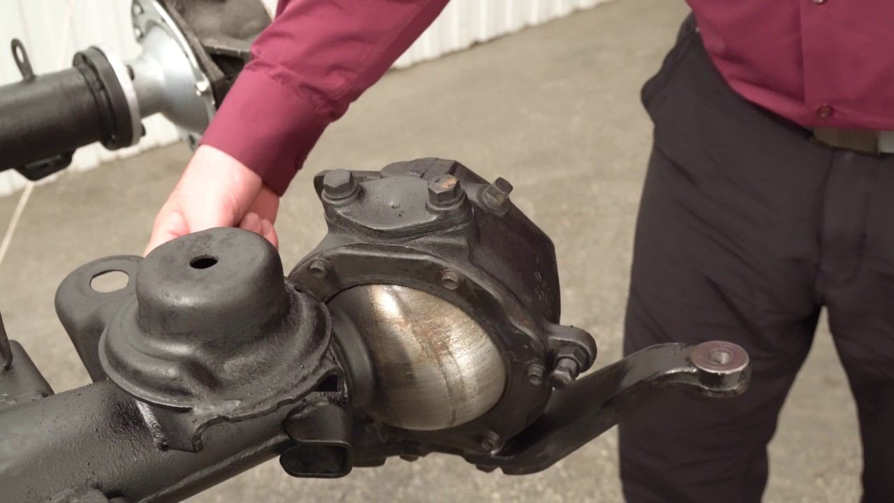 Сравнение управляющих усилий поворота Патриота и ТЛК смотреть онлайн