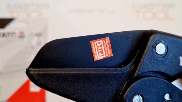 Секатор YATO с храповым механизмом 200 мм, сталь SK5, тефлон, до 19 мм, YT-8808 смотреть онлайн