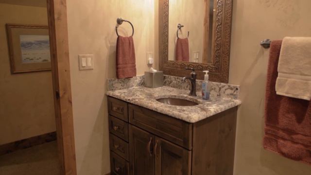 881 S Juniper Bay Rd, Somers, MT смотреть онлайн