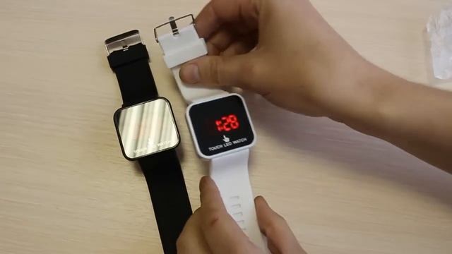 Сенсорные часы "Smart touch" смотреть онлайн