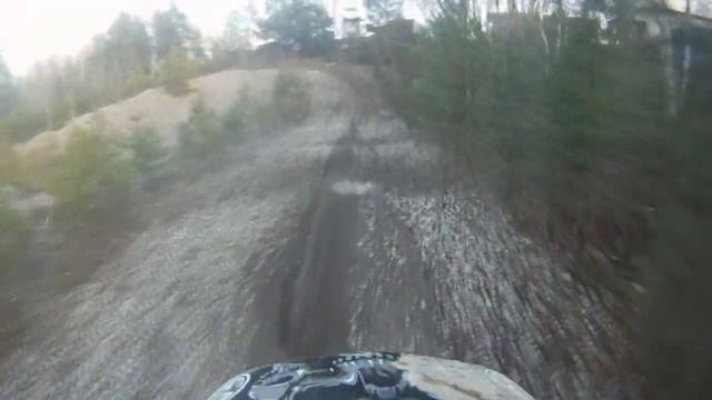 GoPro - Endurokörning med Suzuki RM125 och Honda CRF250R смотреть онлайн