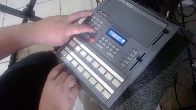 Alesis HR16 - My custom samples! Riva Lima смотреть онлайн
