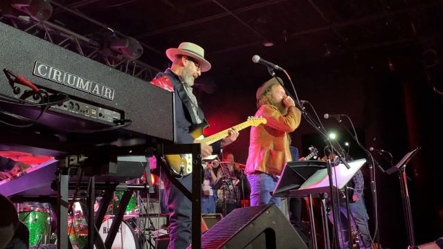 ALLEN THOMPSON and LADY COUCH - Tribute to The Band and The Last Waltz - It Makes No Difference смотреть онлайн