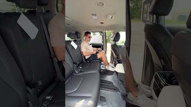 Five Reasons You Might Buy the 2024 Kia Carnival *Over* the Telluride!! смотреть онлайн