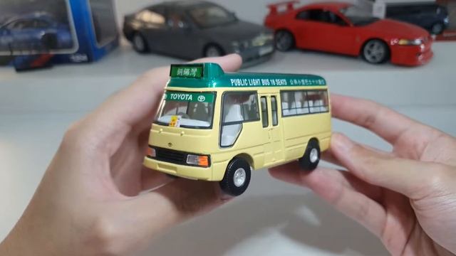 Unboxing Toyota Coaster Hongkong Bus - 1/43 - Carven Diecast Miniature смотреть онлайн