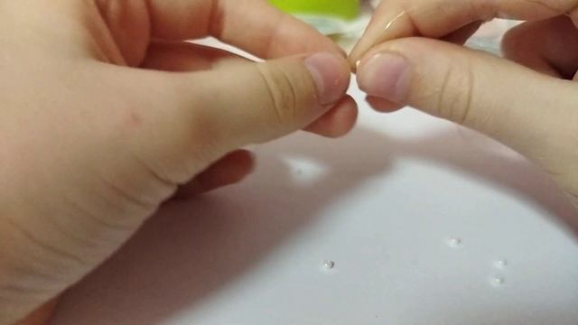 как сделать ромашку из бисера смотреть онлайн