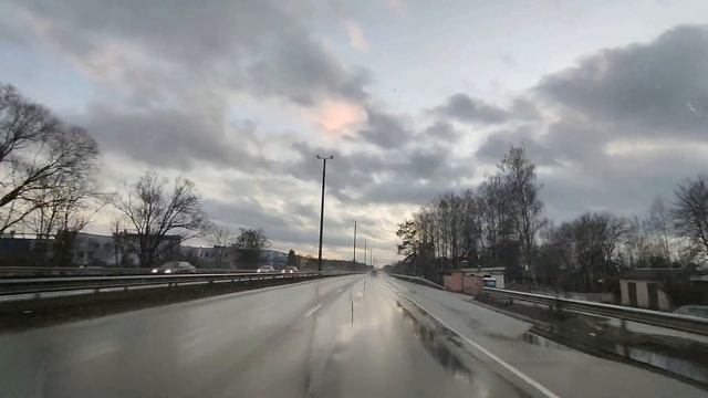 ДОРОГИ В РИГЕ . ЕДЕМ В ЕЛГАВУ ДОМОЙ И СНИМАЕМ ВИДЕО 14 ЯНВАРЯ 2023 смотреть онлайн
