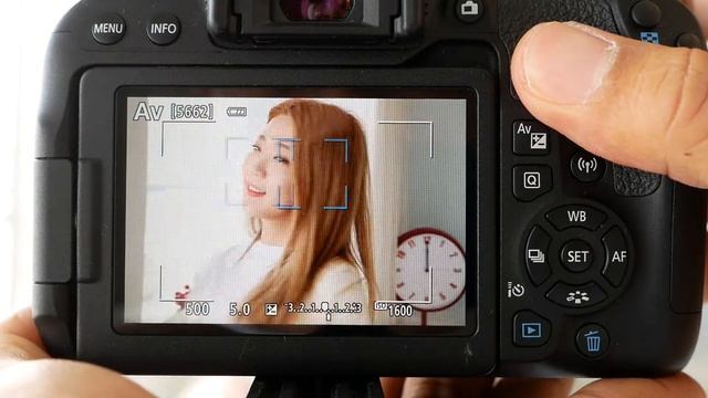 Canon EOS 800D 800D LiiveView Tracking Shooting смотреть онлайн