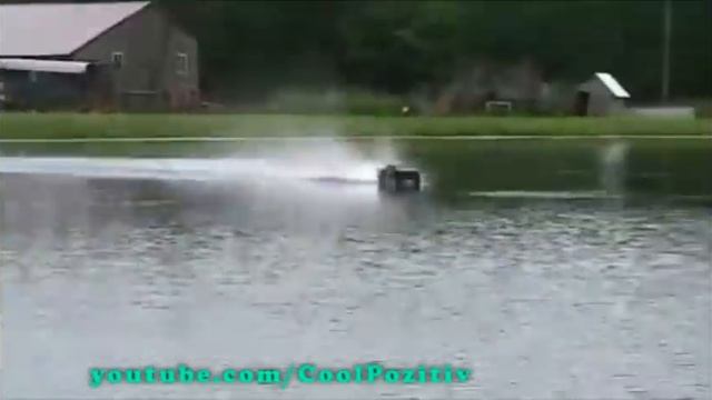 Машина на воде смотреть онлайн