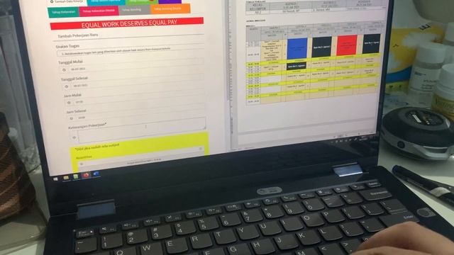 ThinkBook Yoga 14s Staggering смотреть онлайн