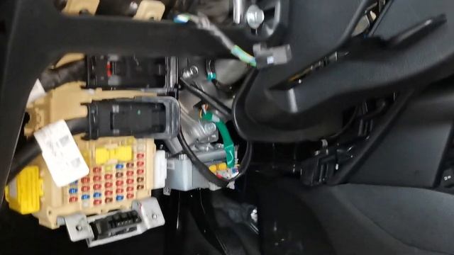 Защита от угона Kia Rio XLine Пример разбора салона для скрытной установки смотреть онлайн