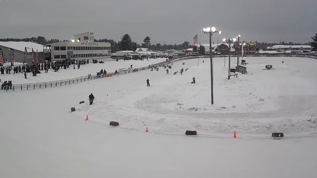 2014 Classic Vintage Snowmobile Championship - Super Mod liquid 250 main Start 1 смотреть онлайн