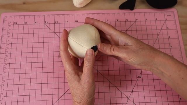 Panda Bear || FREE PATTERN || Full Tutorial with Lisa Pay смотреть онлайн