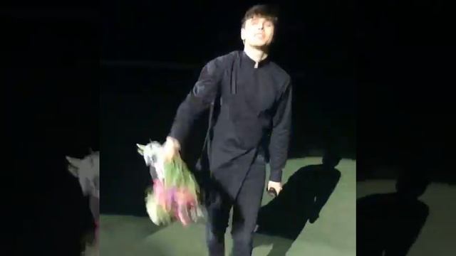 Никита (Alekseev) взял мои цветы?Ставрополь, 23.05.17 смотреть онлайн