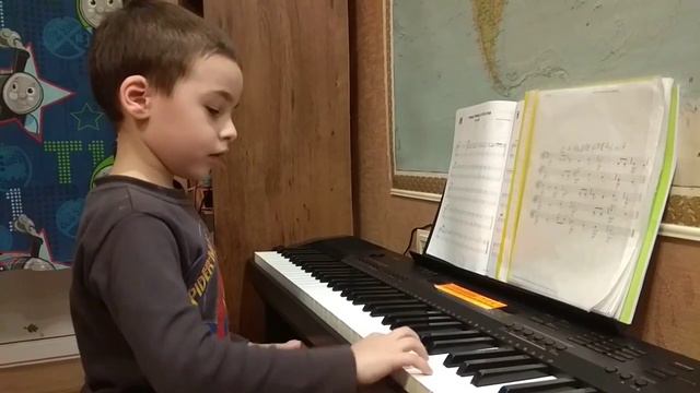 Twinkle Twinkle Little Star - piano (пианино, 7 лет) смотреть онлайн