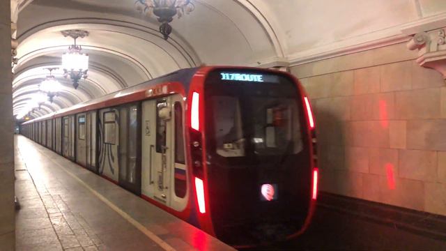 81-775/776/777 Дейна (Москва 2020) На станции Комсомольская