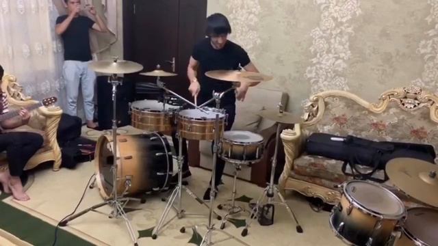 HALIM DRUMMER TIMBALES SOLO | BARABAN UZB | БАРАБАНЩИК | DRUM SOLO | NEW SOLO | UZB MUSIC | LIVE | смотреть онлайн