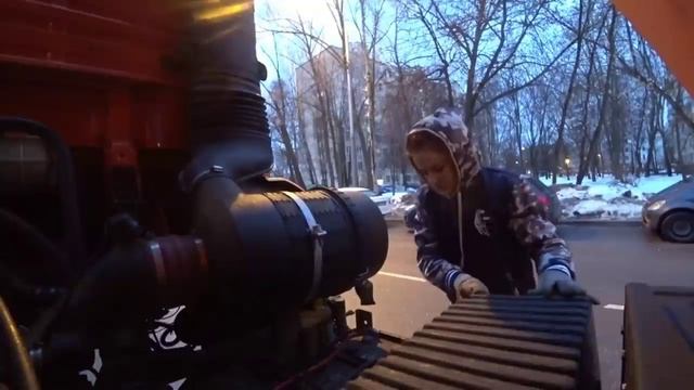 Мое утро с конфеткой проходит одинаково.mp4 смотреть онлайн