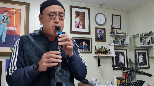 (NUVO JSAX) 누보 색소폰을 소개합니다. what a wonderful world смотреть онлайн