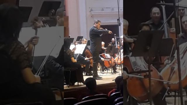 Концерт Криштофа Барати в Ереване. Брамс. Концерт для скрипки с оркестром(3) смотреть онлайн