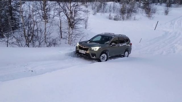 Субару Форестер 5 Offroad. В горку с диагональными вывешиваниями