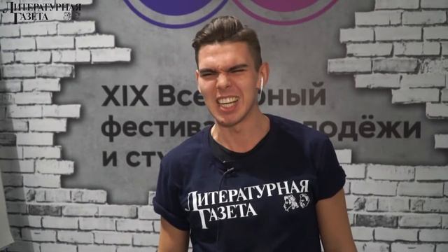 Пушкин.рф - блогер Максим Шляхтов читает "Письмо к женщине" С. Есенина смотреть онлайн