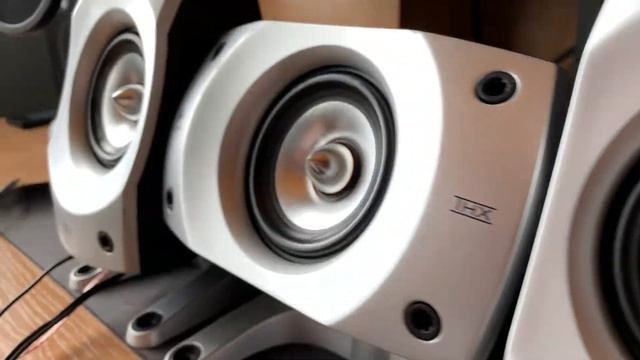 Logitech z5500 speaker's BASS TEST смотреть онлайн